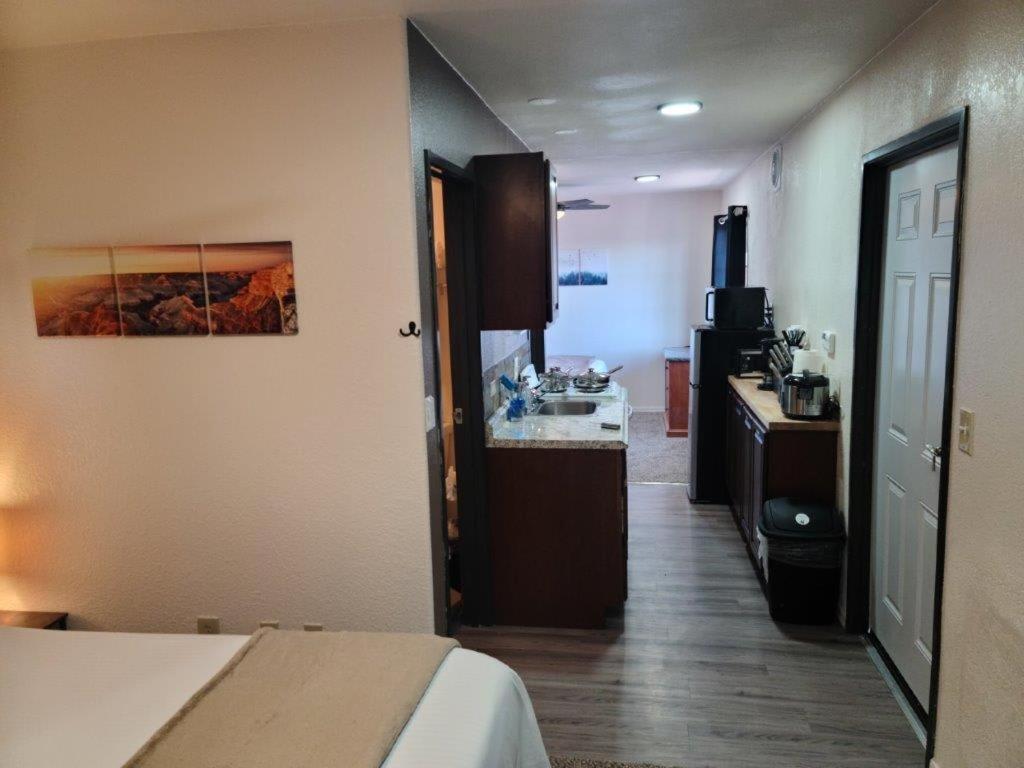069A The Grand Canyon Getaway Suite With Kitchenette Sleeps 4 فالي المظهر الخارجي الصورة